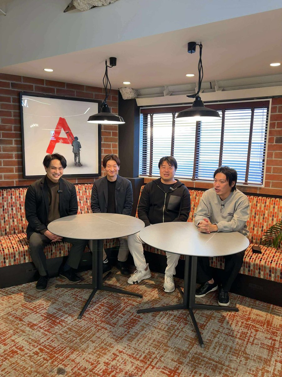 【スタートアップ立ち上げました】
この度、リラクゼーションのシェアサロンのスタートアップを<a href="/yusaluna2/">そるゆさ/C2Cプラットフォーム社代表/1兆円企業を創る</a> さんと立ち上げました！！
肩首のコリに悩まされる人生だったのですがリラクゼーションのシェアサロンを全国に作りまくろうと思います。