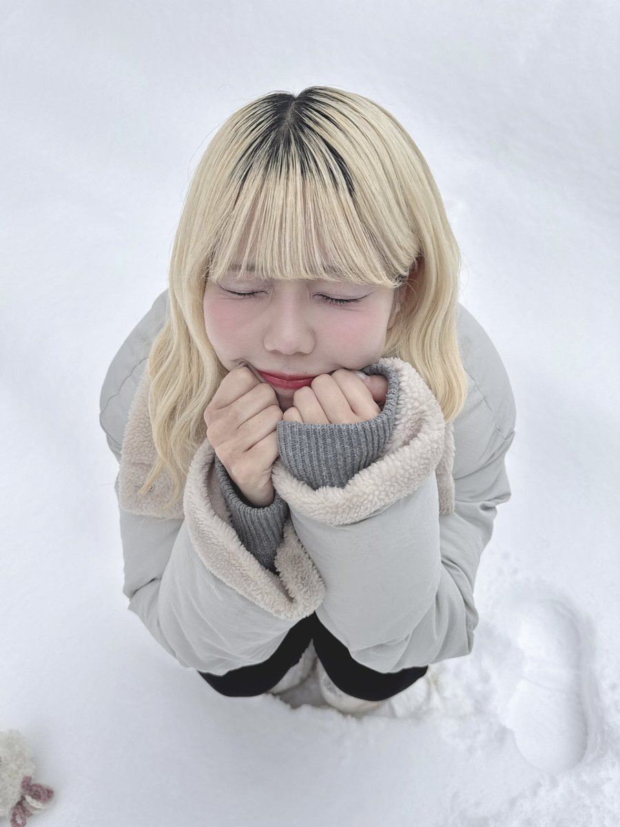 Post by 三栗なの on X: ゆき！