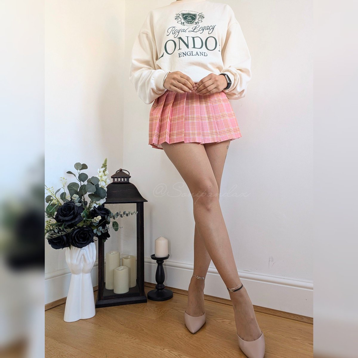 Soni_Pandax's tweet photo. šš¼Hosiery Of The Day:: Veneziana Diamant Tights
It's downpours for the UK today š§ļø so that means being cute indoors with some real nice ultra sheer tights to try out!
ā¢Colour: Naturale
ā¢Size: S/M
ā¢Denier: 8
ā¢Materials: 80% Polyamide, 3% Cotton & 17% Elastane
#SoniPanda #TeamTights #TeamSoniPanda #Rajstopy #Pantyhose Collant Tights Hosiery Promo TightsReviewer HosieryBlogger HosieryReviewer