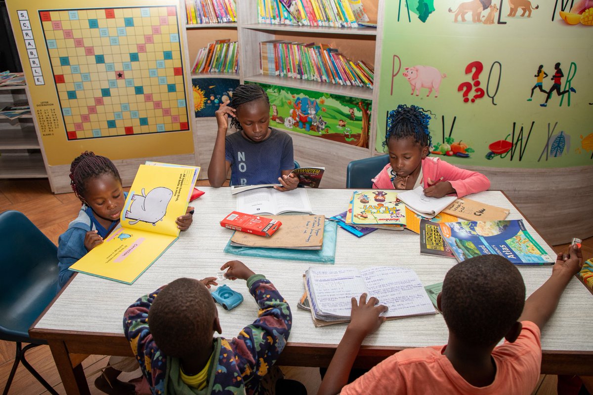 Book Bunk tweet media