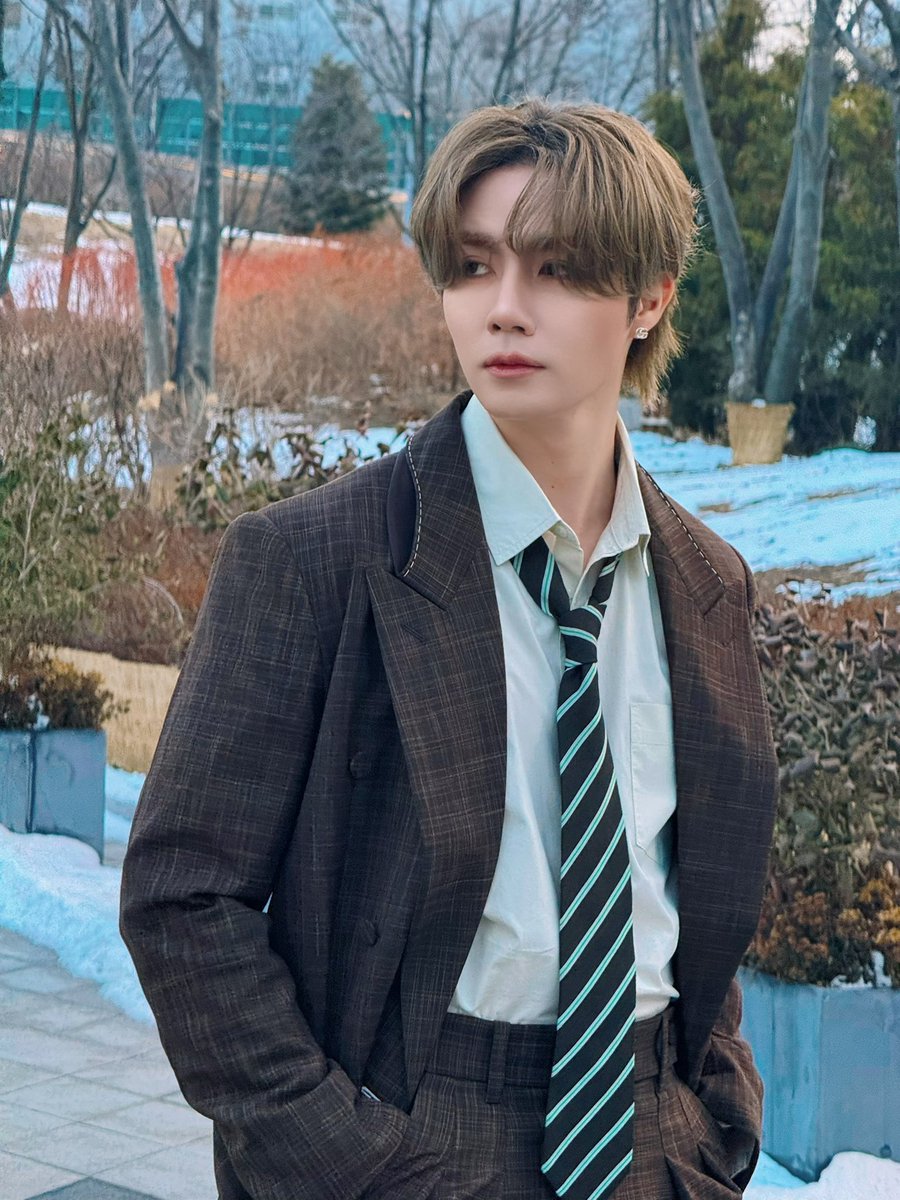 รุ่นพี่คะ…

#MÜNNXZeePruk
#SeoulFashionWeek

<a href="/zee_pruk/">Z</a> #ZeePruk