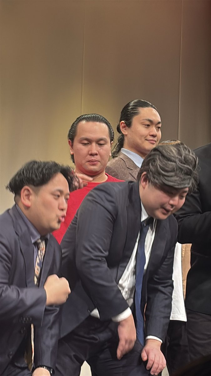 ヒュッゲ tweet media