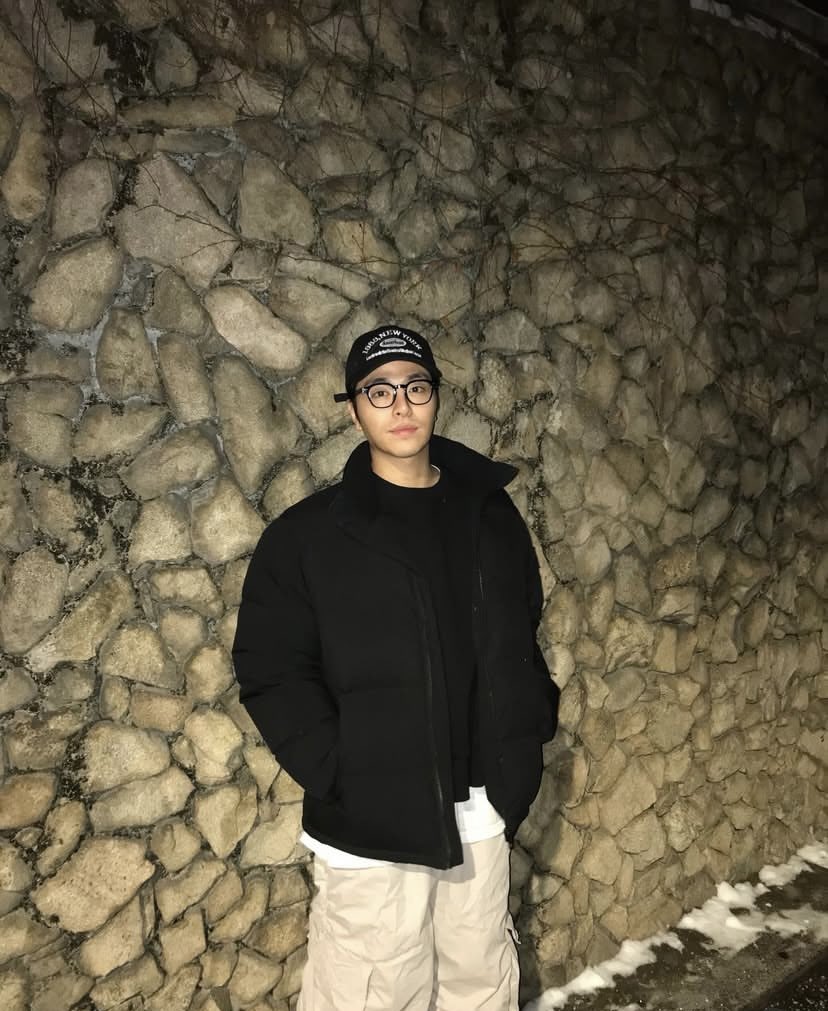 Koo Junhoe Philippines tweet media