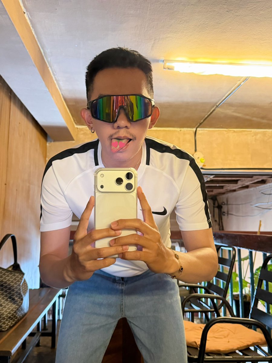 ขอเลีย🕳️หน่อย