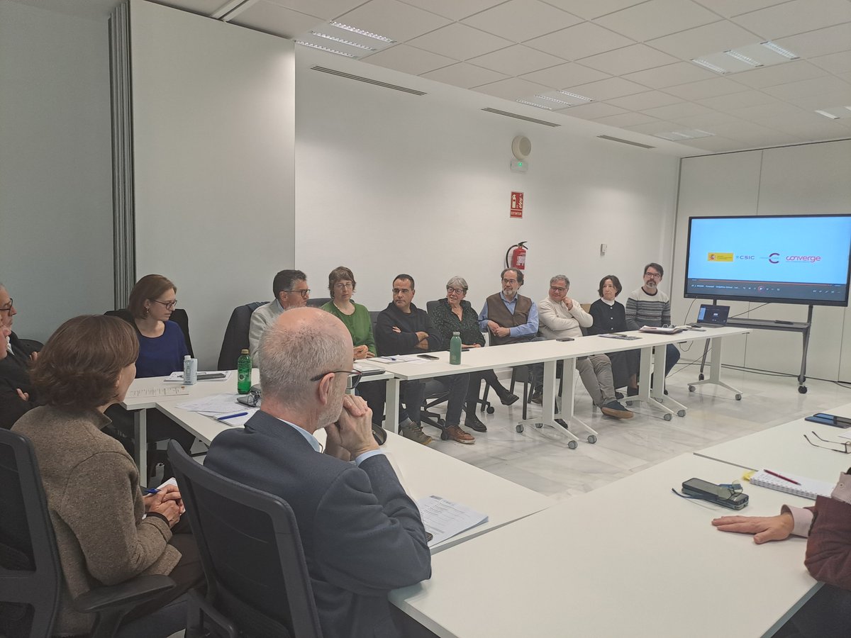 REMP_es's tweet image. Nuestro compañero Celso Coco (zona centro de la #REMP y Observatorio de Montes Públicos) participó hace unos días en el Itinerario Cicerón 'Recursos genéticos para la agricultura y la alimentación' visitando @INIA_CSIC.

@FBiodiversidad #ProyectosPRTR #PlanDeRecuperación