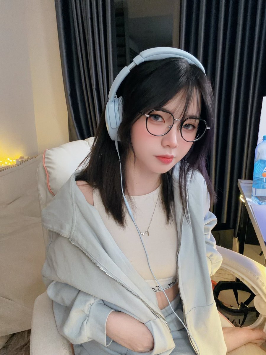 Linh Phong Du tweet media