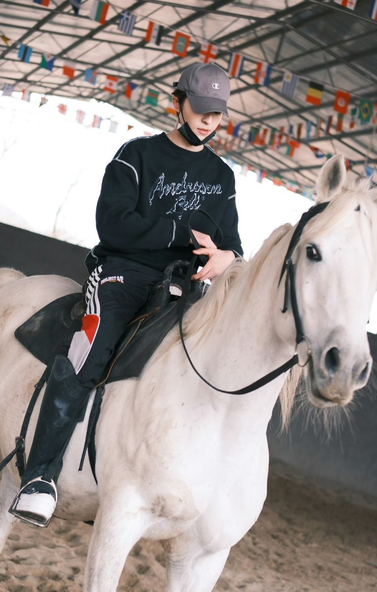 patrick_thfc's tweet image. 260203 | Patrick's Weibo &amp;amp; X Update

ʚ🐰ɞ

: ช่วงนี้กำลังฝึกทักษะใหม่อยู่คับ 🐎ปีม้าก้าวไปไม่หยุดวิ่ง ลุยๆๆๆ!!!
: ซ้อมๆหน่อย 🐎🐎

#แพทริค #PatrickFinkler 
#尹浩宇 #แพทริคณัฐวรรธ์