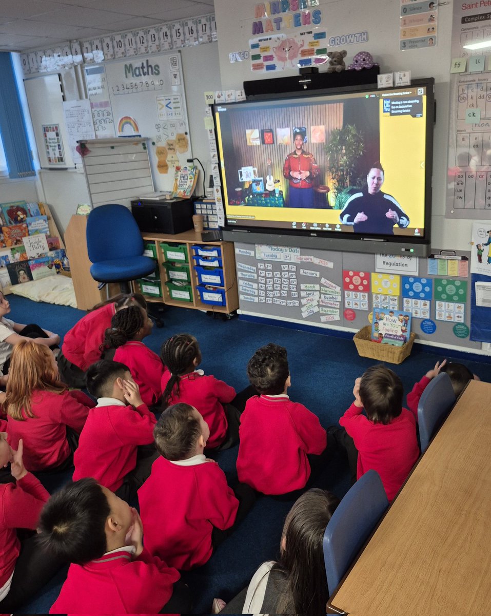 Mrs Pinney tweet media