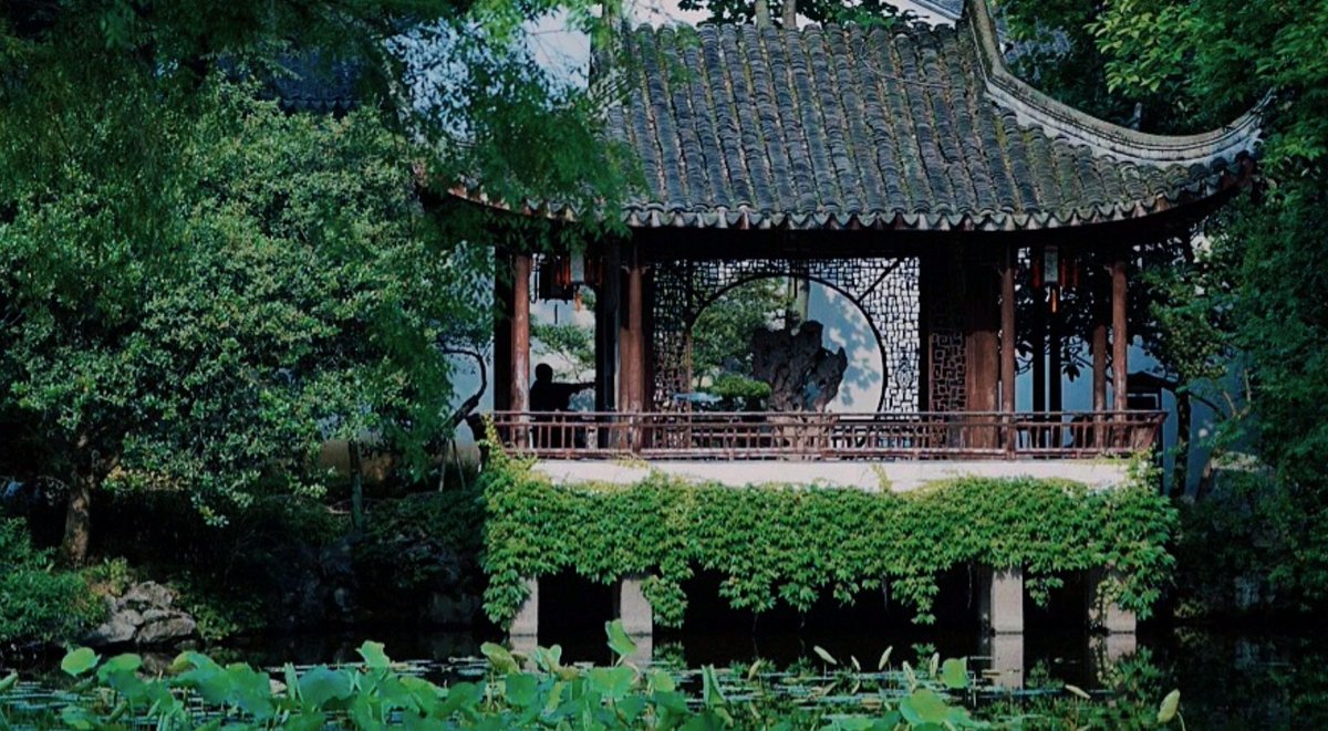 Bitlfy's tweet image. Top 10 Most Popular Cities for Traveling to China in 2025

8. Suzhou – Classical Gardens and Traditional Elegance

Suzhou is the epitome of traditional Chinese refinement.

Best for: High-culture travelers, art and history enthusiasts
