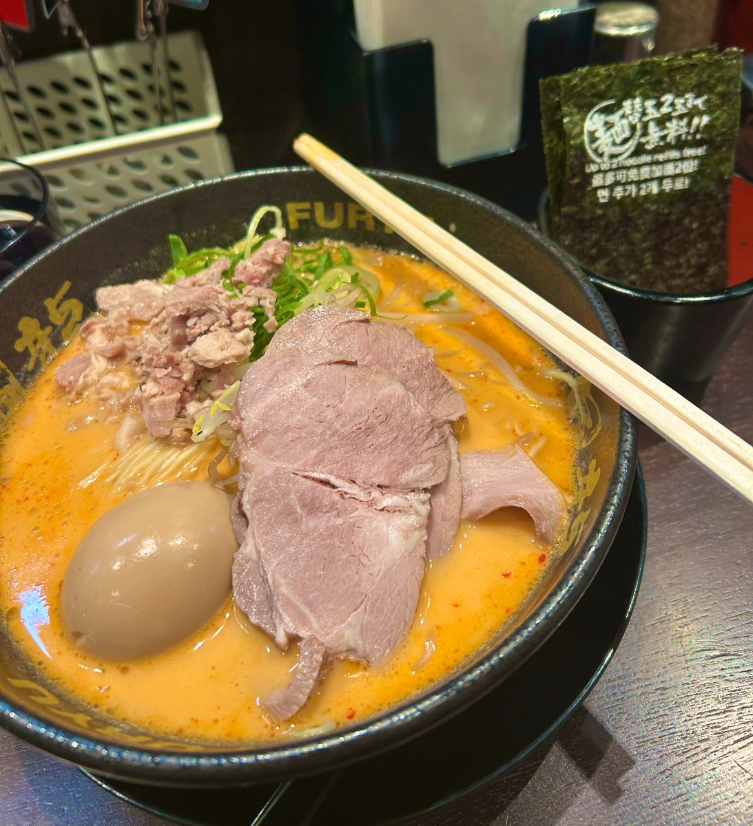 v0413v's tweet photo. 久しぶりにかおりんとラーメン🍜 https://t.co/4DVEY7pKyr