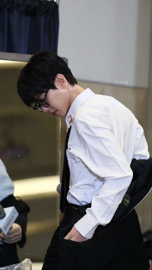 260131 백현 타이베이 팬싸
자꾸 날 미치게 해….
#백현 #백현팬사이 #baekhyun