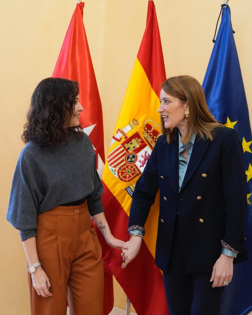 Es un honor recibir a Roberta Metsola (<a href="/EP_President/">Roberta Metsola</a>) en la Comunidad de Madrid.

Hablamos de la situación política y social de Madrid, España y resto de Europa.