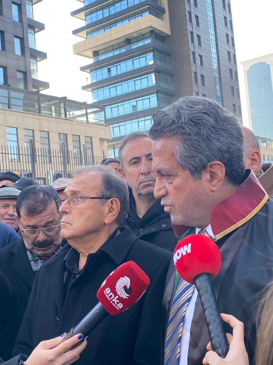 ASILSIZ VERİ DAVASI NE KADAR HAKLI NEDENLE AÇILMIŞ.
1. TÜİK 2022 yılının Nisan ayında TÜFE sepetinde yer alan maddelerin fiyatlarını kamuoyuna açıklamayı hukuka aykırı bir şekilde durdurdu.
2. Bu durdurma sonrası kamuoyunda TÜİK'in açıkladığı enflasyon verilerinin doğruluğu