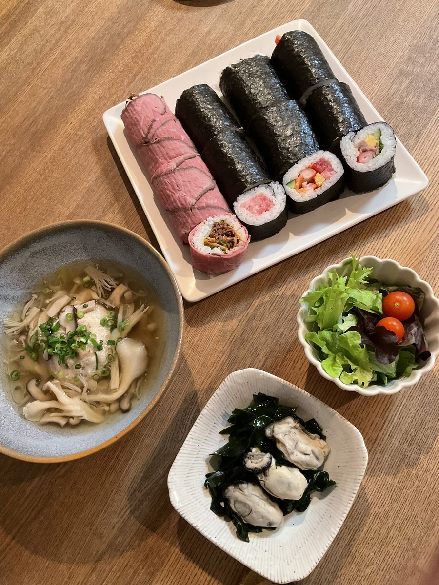 夕食🍽

(꜆꜄꜆˙꒳˙)꜆꜄꜆🫘 豆買うの忘れた👹

#まりっぺ飯