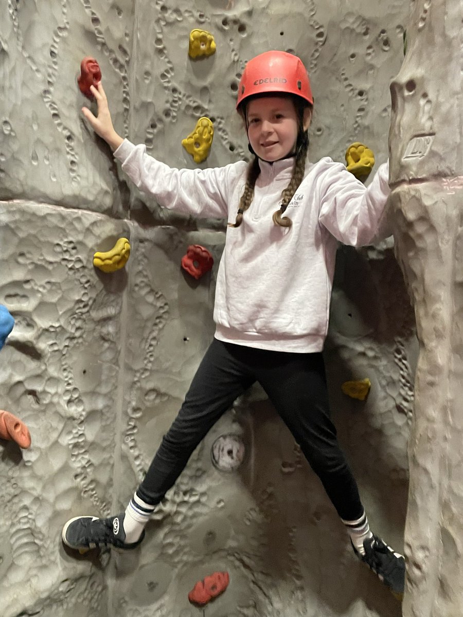 Mrs Monaghan tweet media