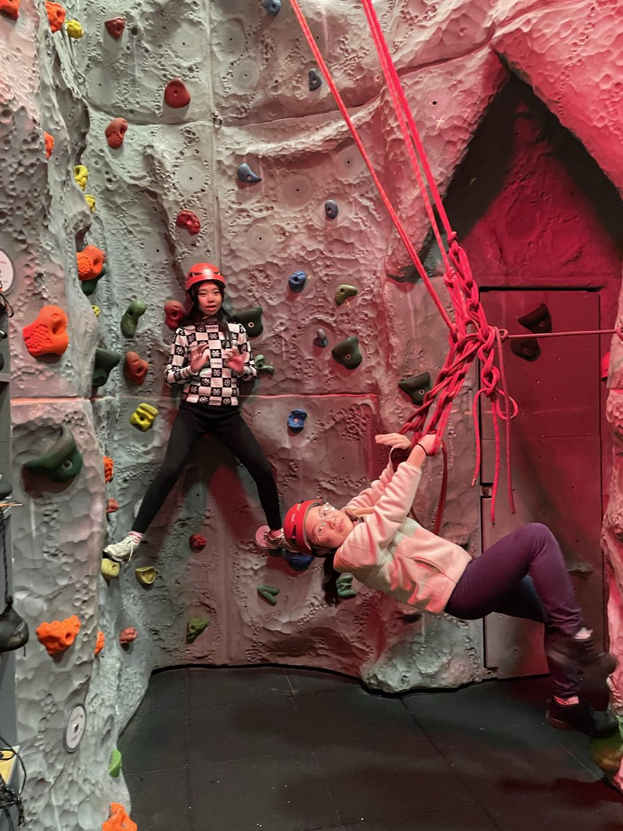 Mrs Monaghan tweet media