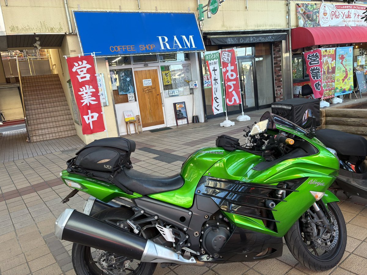 今日は、都内からカワサキ乗りの方がランチに来てくれました