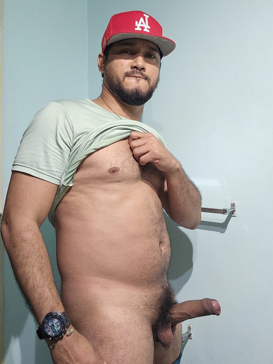 SebastianMat tweet media