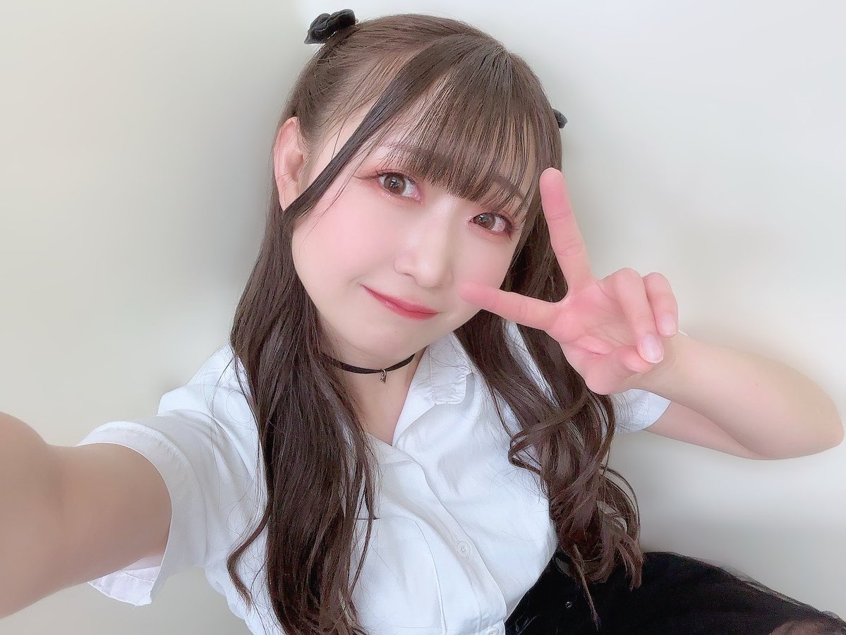 新宿ReNYありがとうございました🙇‍♀️

平日早めの時間から駆けつけてくれてあり🥹👏たくさん声聞こえたし20分たのしかった🥰節分ってことで豆もMC中に投げたしいいことあるねきっと🥰