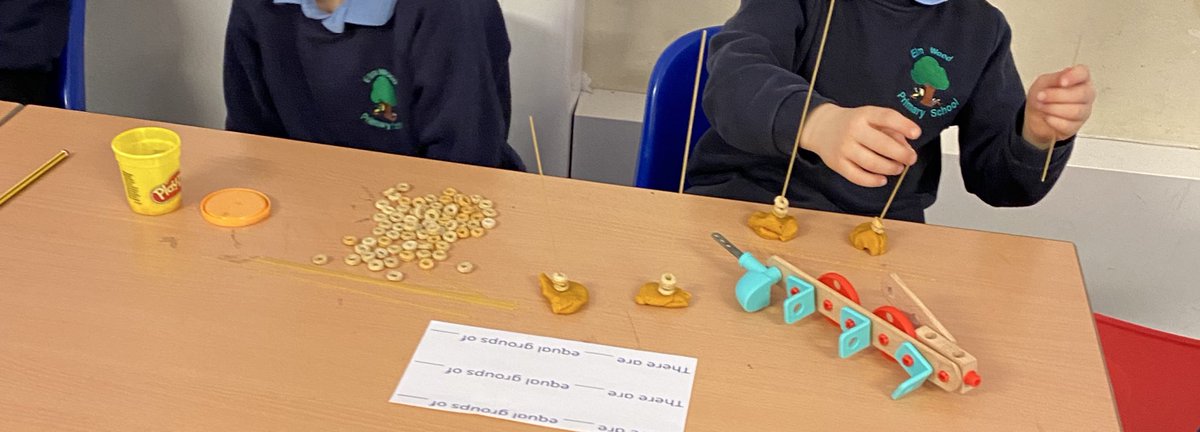 Making equal groups on #Year2 #Carnelian #Maths