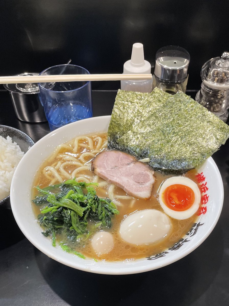 板橋家味玉ラーメン中盛りしてきた