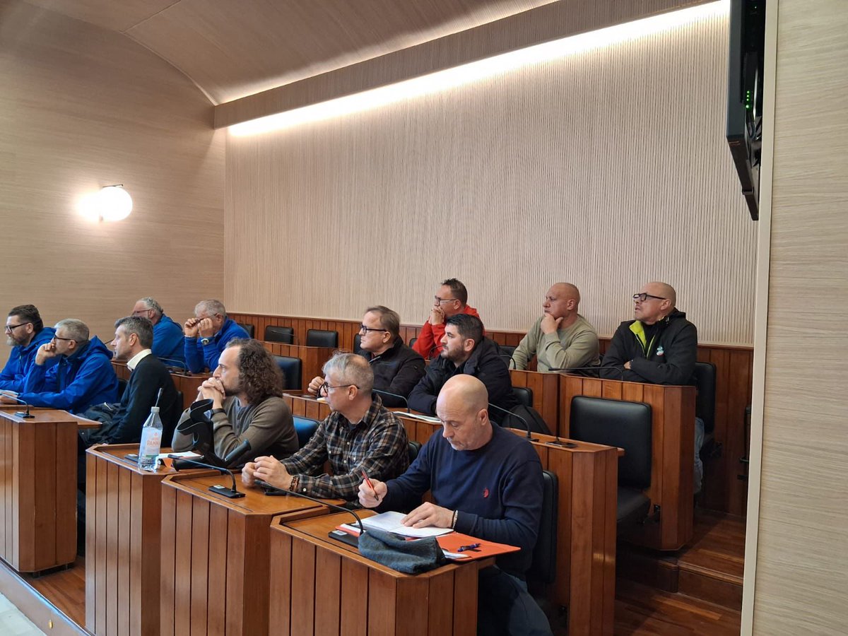 filcacisltabr's tweet photo. Incontro Regione Puglia sulla vertenza #Semat Sud: attivata la cassa integrazione fino al 30 dicembre 2026. 

Un passo importante per tutelare i 218 lavoratori e mantenere viva la speranza di nuovi sviluppi occupazionali. 

La #FILCACISL resta al fianco dei lavoratori. https://t.co/G2MfSqjtzo