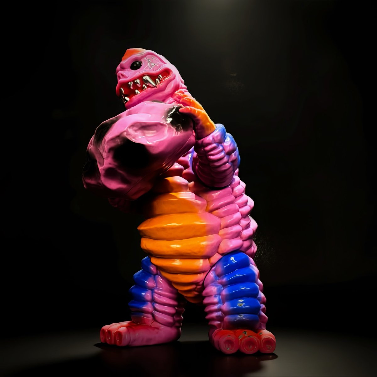 STRANGE GALLERY tweet media