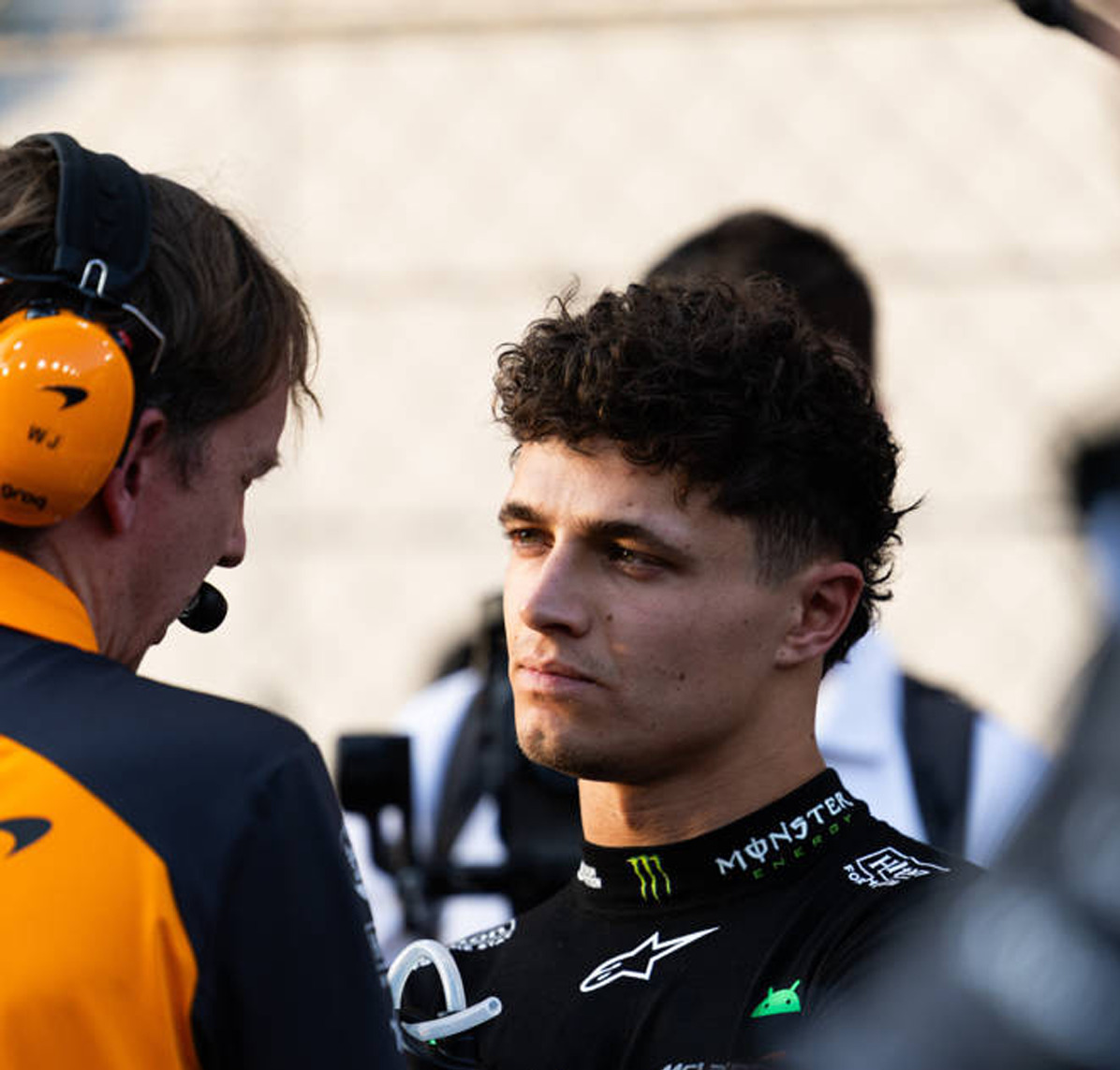 naenia01's tweet image. what the hell #newtome