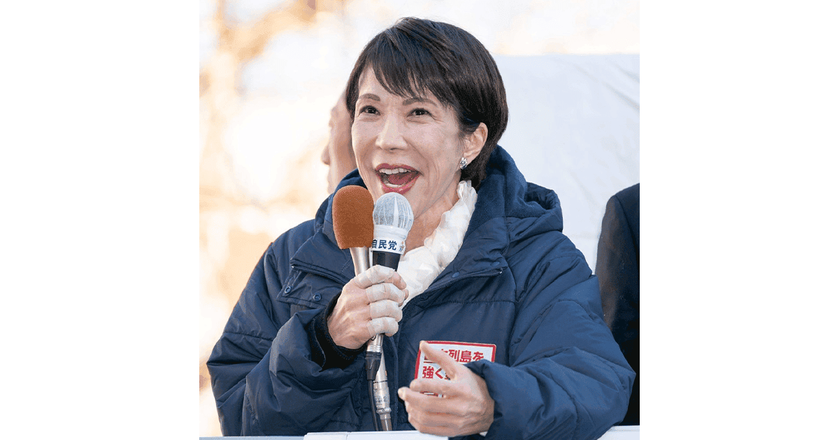 jimin_koho's tweet photo. 📌「人を守ることは国を守ること、地域を守ること」
高市総裁が埼玉県を遊説

高市早苗総裁は3日、埼玉県を訪れ、自民党の候補者演説会に参加しました。

高市総裁は昨年の臨時国会で盛り込んだ医療・介護支援パッケージについて言及。自身が総理になった際の介護施設の倒産が過去最多だったことに危機感を抱き、診療報酬改定を待たずに医療機関や介護事業の支援を補正予算に盛り込んだことを説明。命を守るための経済政策の重要性について強調しました。

また、令和元年に起こった埼玉県入間川の水害時に当時総務大臣としてあらゆる省庁と連携をし、対応に当たったことについて語り「人を守ることは国を守ること、地域を守ること。その究極の使命を私は果たす。その強い思いで働いています」と力強く訴えました。

教育改革については、高校授業料の無償化や小学校の給食費の抜本的な負担軽減に向けた取り組みについて言及。「育ち盛りの子供がちゃんとバランスのある食事を取れんでどないする。給食費持っていかれへん。そんな思いさせたくない」と語り、4月から全国の公立小学校で給食費の抜本的な負担軽減の実現を目指すことを説明しました。そして「子供たちが未来に希望を持てて、日本人に生まれてよかったって思ってくれるようにしたい」と述べ、「いろんな国々から自由と民主主義の国として、日本は素晴らしい、頼もしいなと思ってもらえるようにするには今なら間に合う。今やんなきゃ間に合わない」と呼び掛けました。

@takaichi_sanae 

https://t.co/zhVaNN35oV