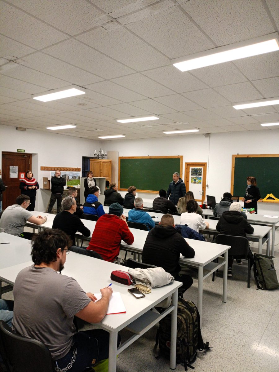 Ayto. de Ponferrada tweet media