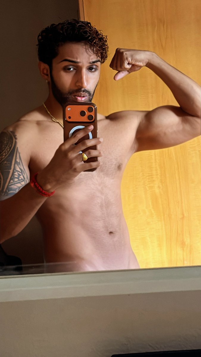 T-rex (@thinesh_offcl) on Twitter photo 