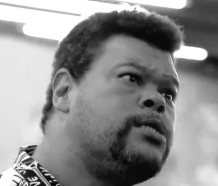 Agressivo,Sem Argumentos, Infantil,Sem enredo e extremamente escroto 
#ForaBabu #BBB26