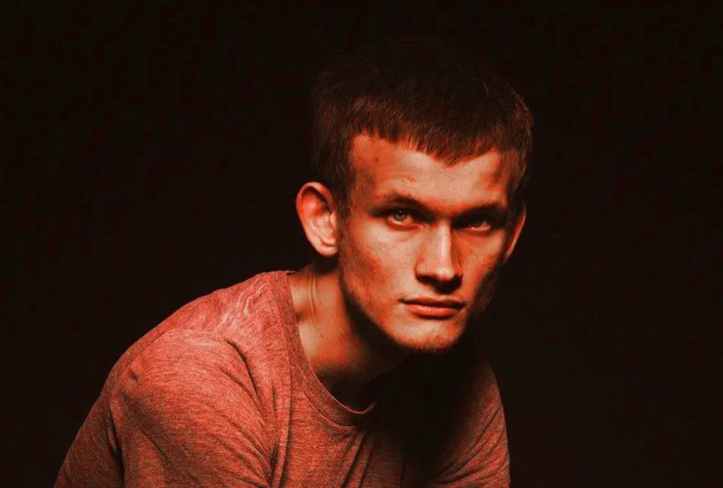 AshCrypto's tweet image. BREAKING:

Vitalik just sold $1,942,300 worth of ETH.