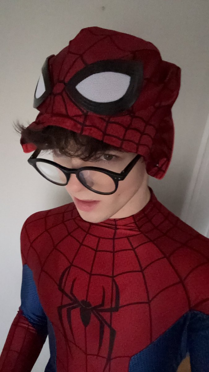 spiderling_cos