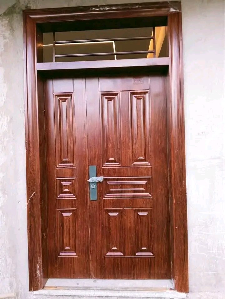 ድርጅታችን #Victor #Door
1, victor door ( የብረት ሁነው ባህሪያቸው ሙሉ በ ሙሉ የ እንጨት የሆኑና ከውስጥ ወደ ውጭ የሚየሳይ Lense የተገጠመላቸው  የውስጥ ለውስጥና ለዋና በር የሚሆኑ 
2, #Carbon #fiber (WPC) በሮችን ለ ውስጥ ለውስጥ) water proof &amp;Sound proof