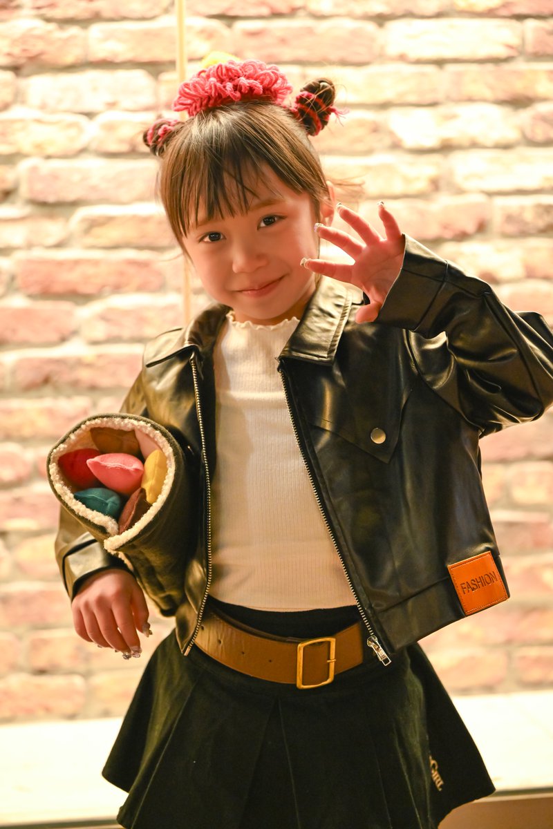 hira_bmxdj's tweet image. 広島アイドルパレードvol.14
2026.2.1 広島アリスガーデン
秒撮📸
あいあいちゃん恵方巻デカっ(笑)
#あいあい
#CHURROS
#topmodelschool広島