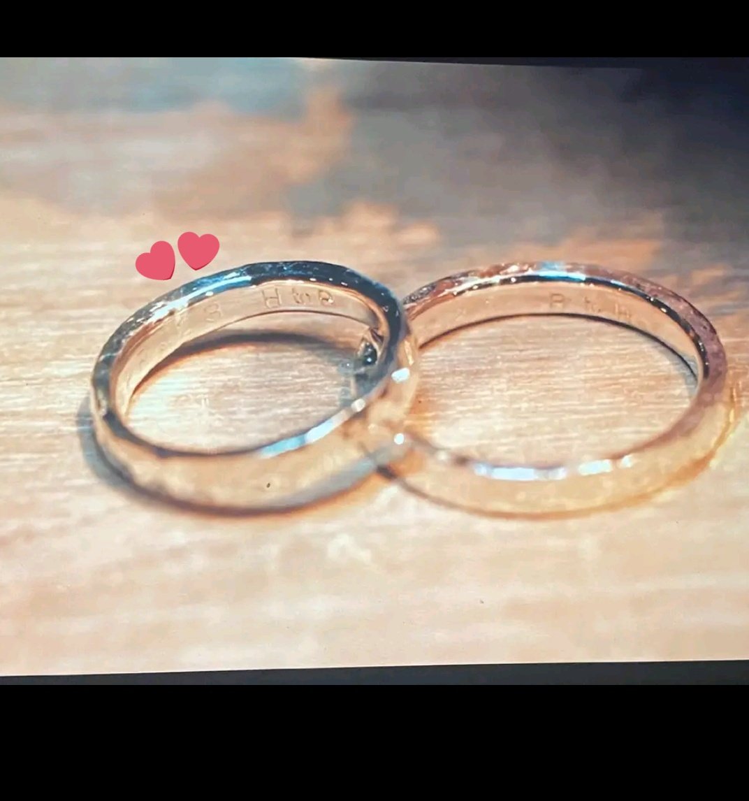 nabidipity's tweet photo. Bomi is still wearing their couple rings 🥰 i can't wait for them to officially announce that they're still together 

#TheBoyfriendSeason2 #TheBoyfriendS2 #Huwei #Bomi #HuweiBomi #humiliation https://t.co/P99Q7RWEFw
