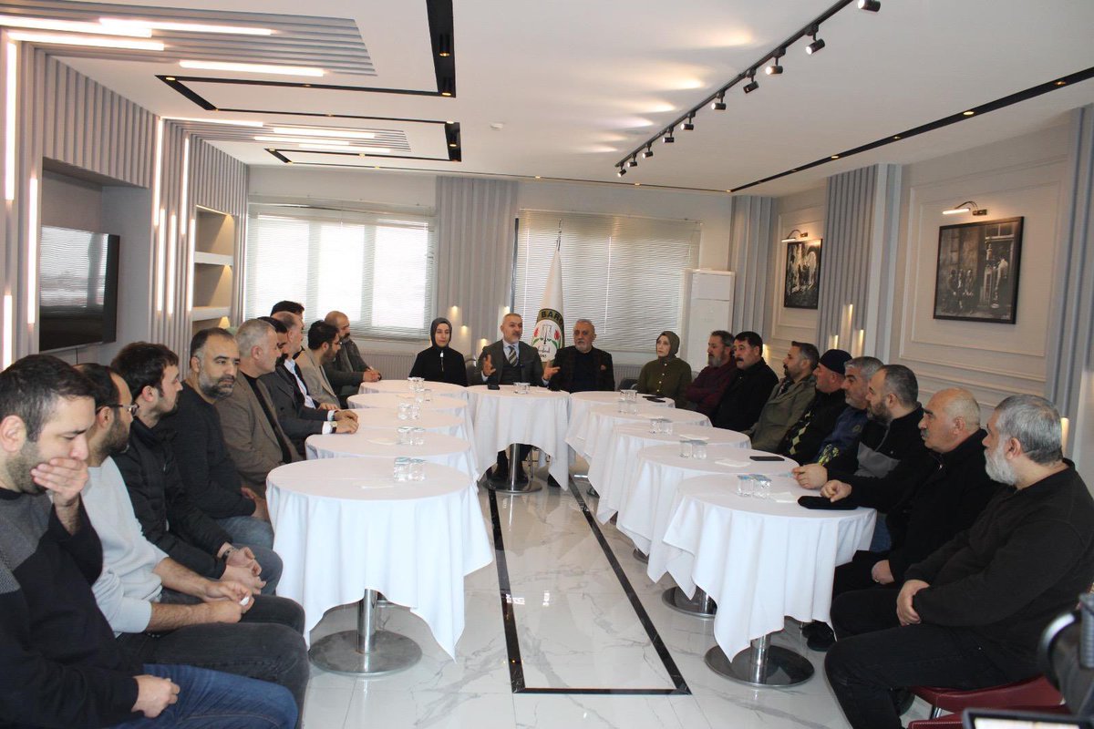 musbarosu's tweet photo. Muş İlindeki Bir Kısm STK’ndan Ortak Açıklama; “BARIŞIN PARÇASI OLMANIZI TALEP EDİYORUZ” https://t.co/V8lJmxwaA7