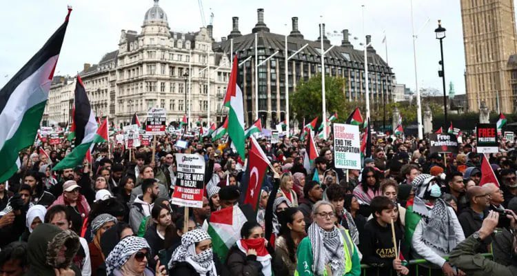 FalastineL's tweet photo. Hamas has issued a global call urging immediate action through angry marches and pressure campaigns in cities, capitals, and squares around the world, protesting the ongoing aggression and extermination against the Palestinian people in the Gaza Strip. https://t.co/C3SmI0U2yX
