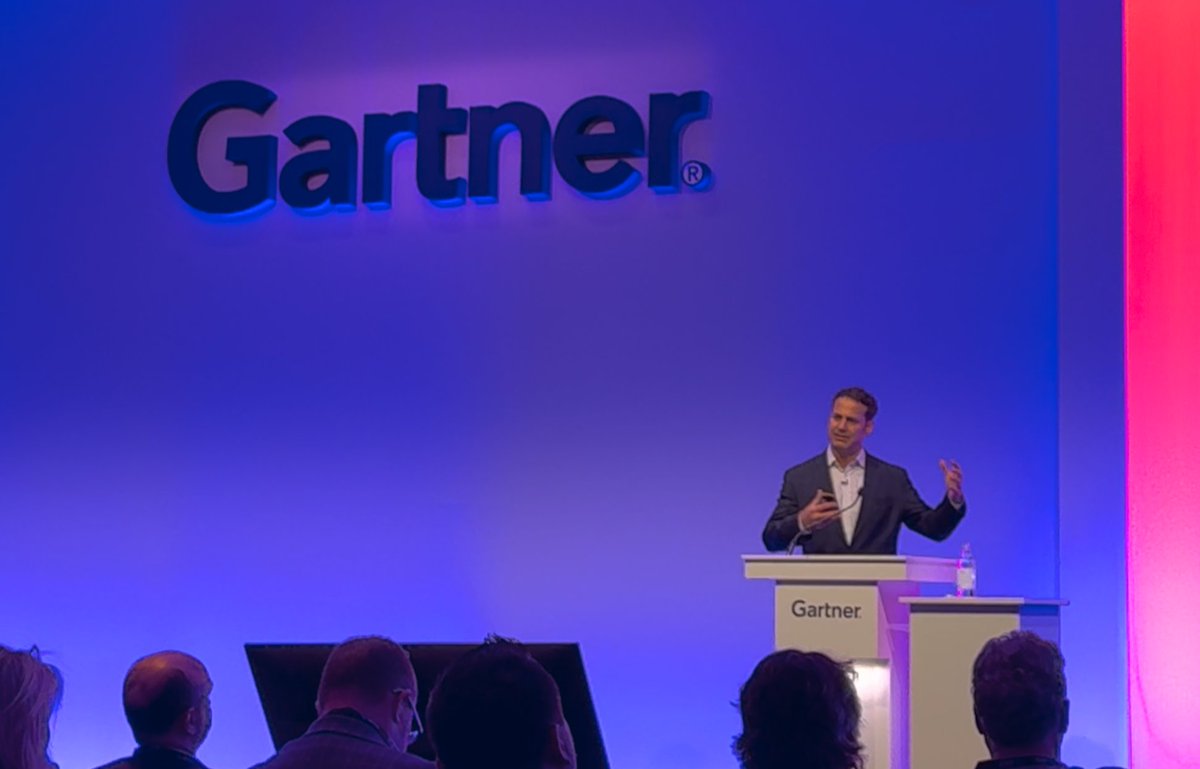 Zafar Khan tweet media