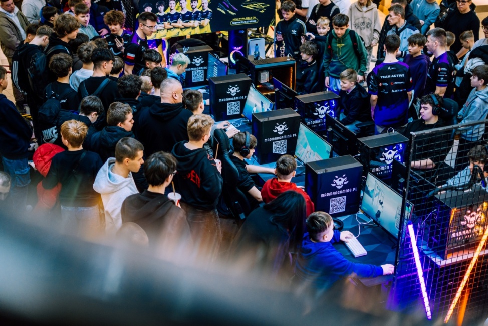 KRZYCH_TV tweet media