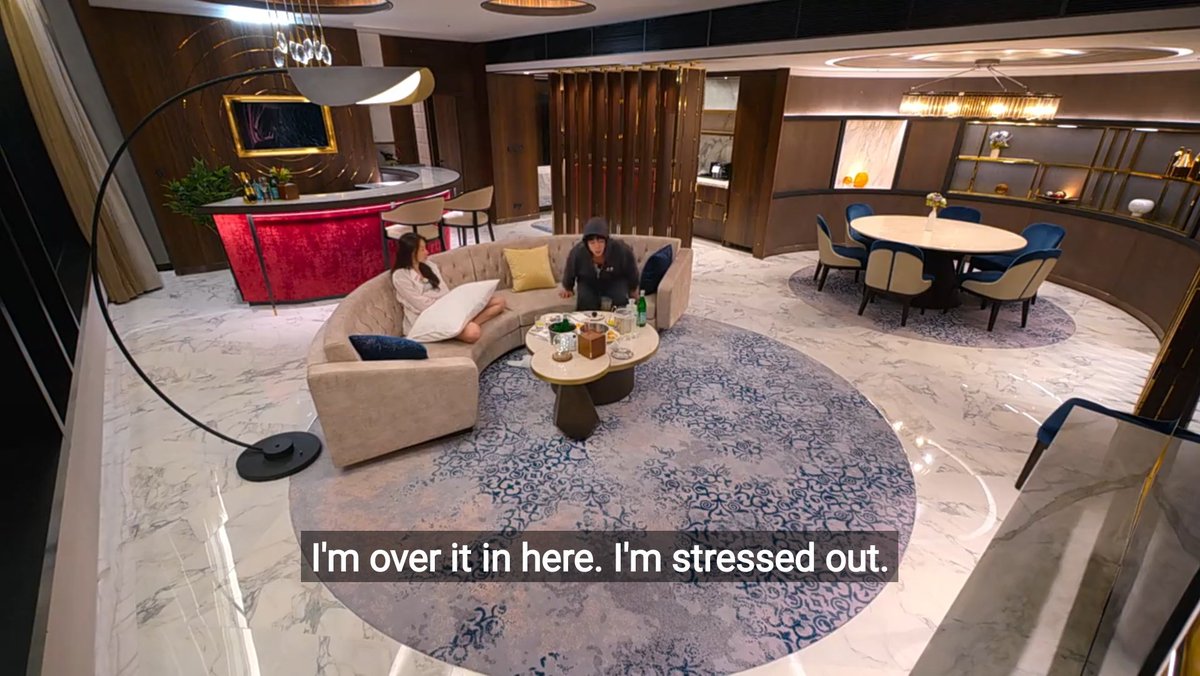 the peak comedy is here yall, seungil really done with mina, and i think he’s not curious anymore 😅 #SinglesInferno5