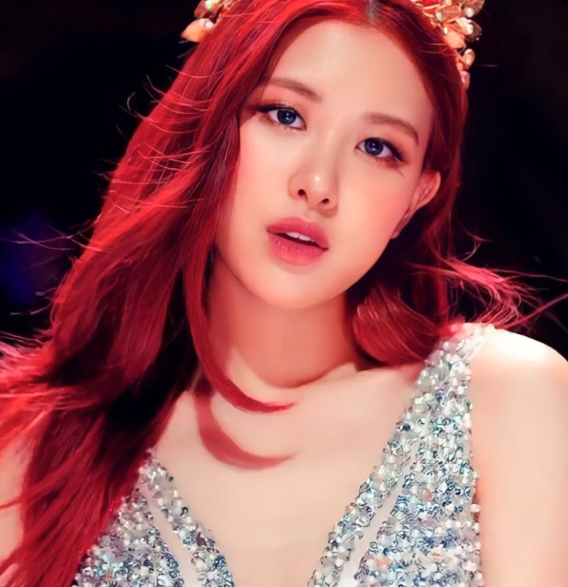 BLACKPINK's Rosé during DDU-DU DDU-DU era, 2018.