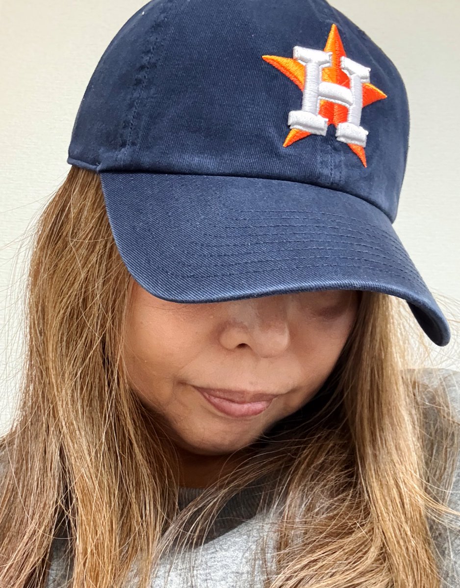 誕生日プレゼントでサプライズで旦那からプレゼントもらった⭐️🤘
#astros