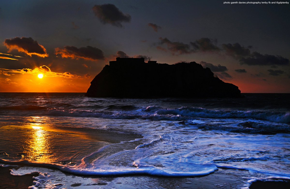 Gareth Davies Photography Tenby tweet media