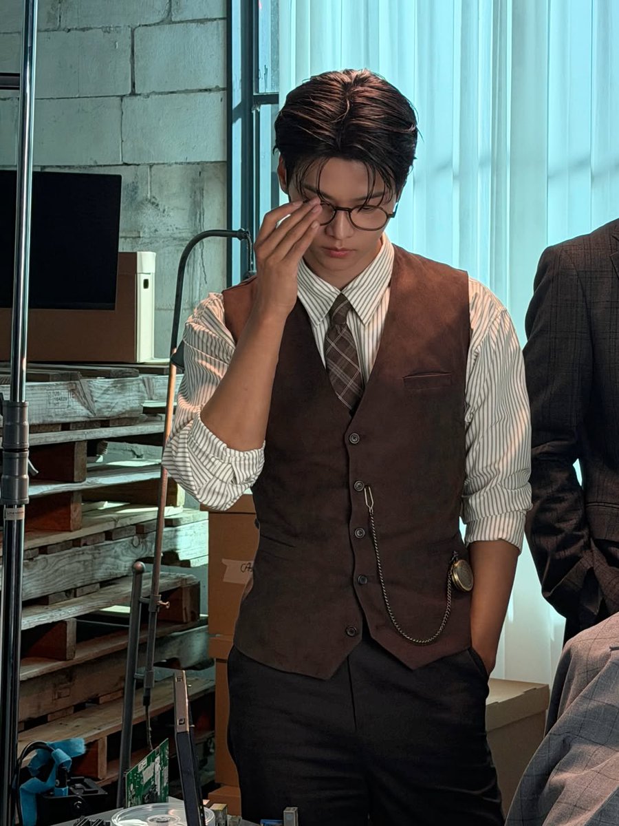 0ddsense's tweet photo. MISTER CHA... JUST ONE CHANCE I BEG https://t.co/VmTNhNhHzL