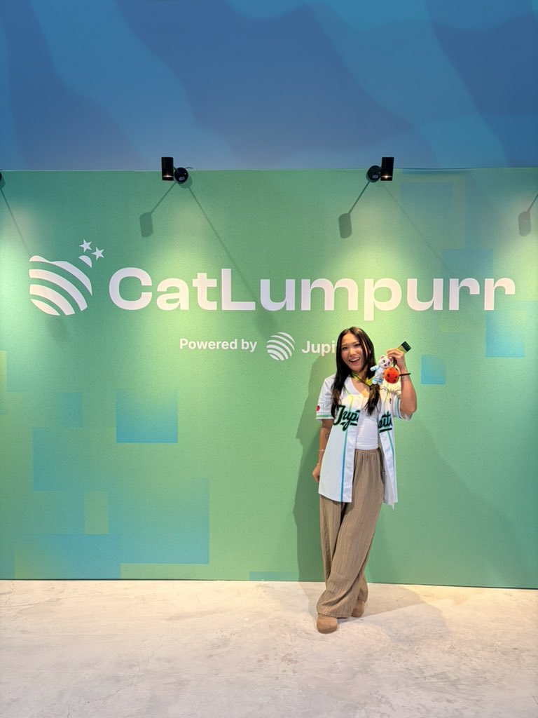 marss_wrrld's tweet photo. show me your CatLumpurr recap https://t.co/6UWoureggU