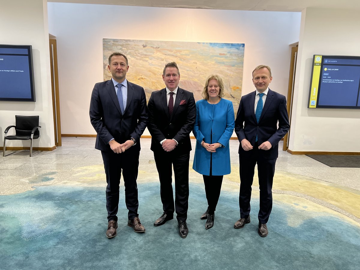 OireachtasNews tweet picture