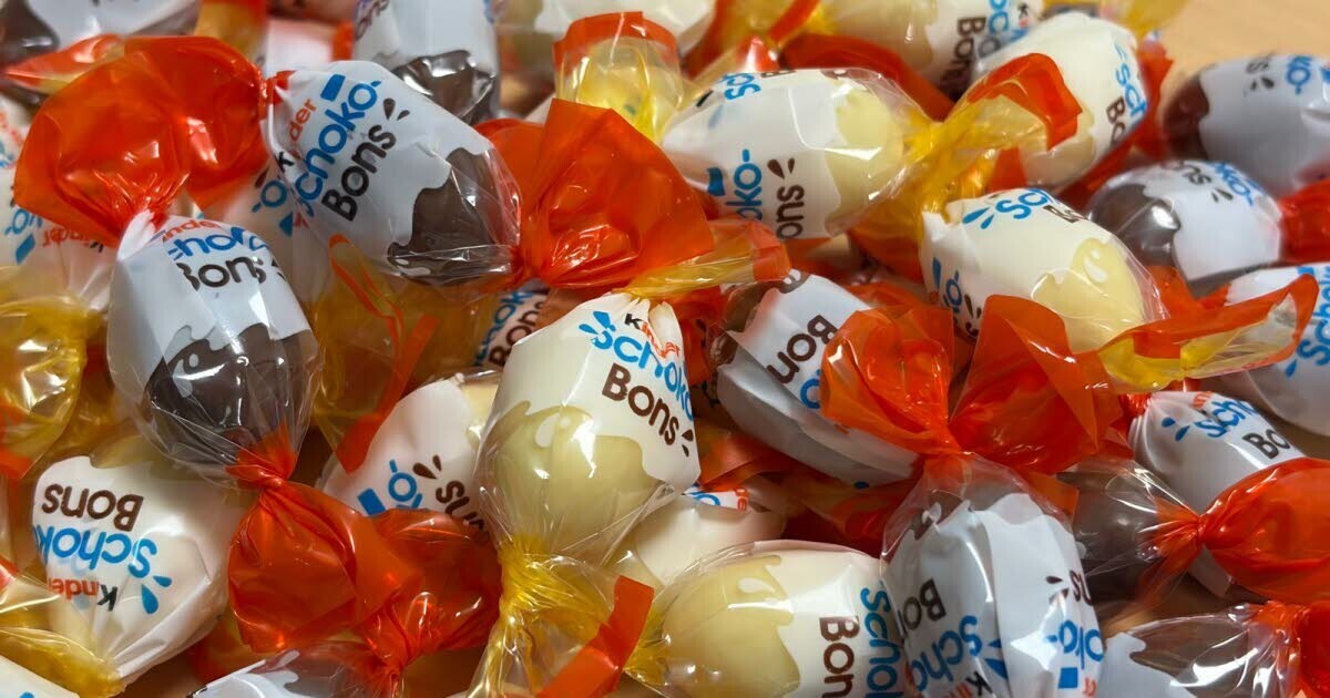 leprogreslyon's tweet photo. 🍫 Un #cambriolage d’un genre particulier a eu lieu à #DécinesCharpieu, près de #Lyon, quand un individu a voulu s’enfuir d’un #supermarché avec ... 180 euros de #chocolats sur lui.
➡️ https://t.co/b8iDAKtIIU https://t.co/GFZqOt4ND7