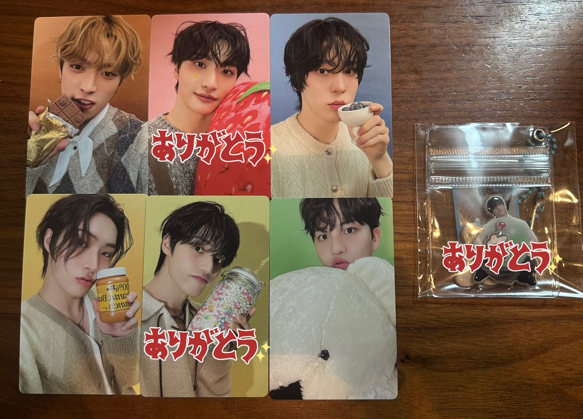 ATEEZ SEASON'S GREETINGS 2026

【譲】
トレカ:ホンジュン ユノ ミンギ ジョンホ

【求】
トレカ:サン(同種)＞ヨサン(異種)

郵送希望です📮
条件合う方お気軽にリプまたはDMよろしくお願い致します🙂‍↕️

#ATEEZ交換